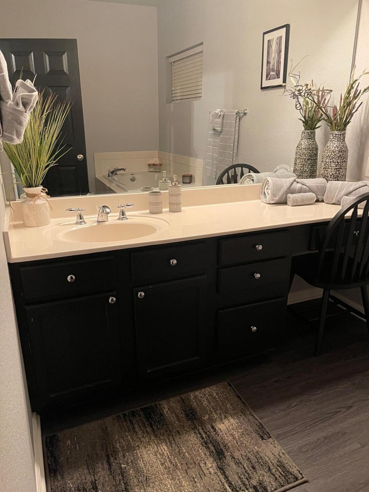 Brooklynn'S Bay, Elegant Lakefront Condo Retreat Χοτ Σπρινγκς Εξωτερικό φωτογραφία